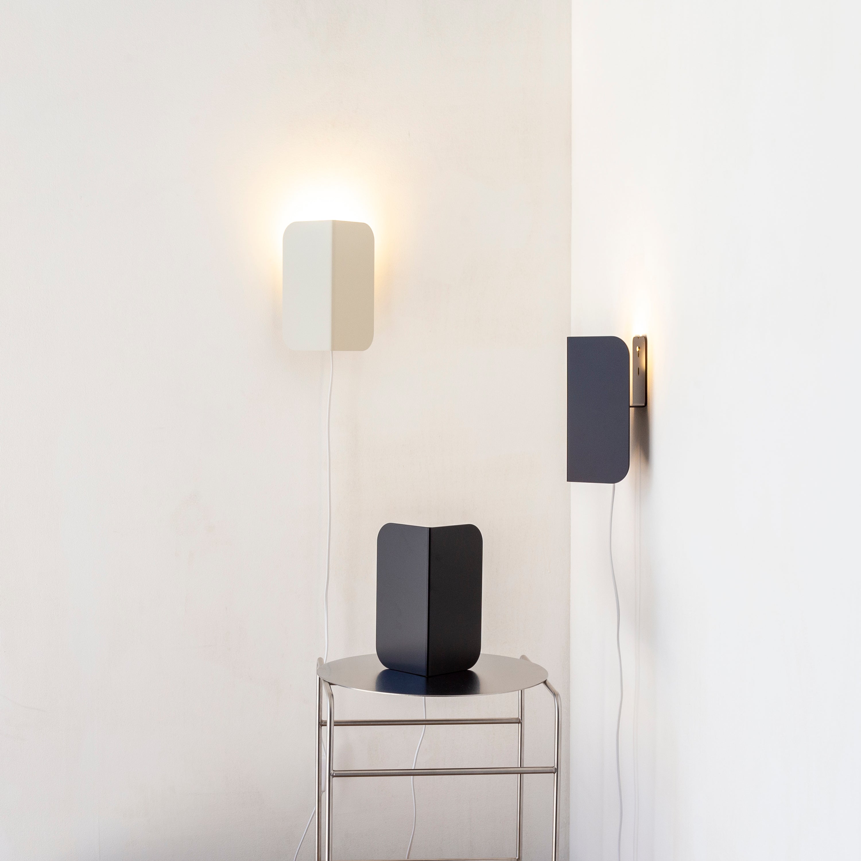 Arandela e Luminária de Mesa RUFI - Off White