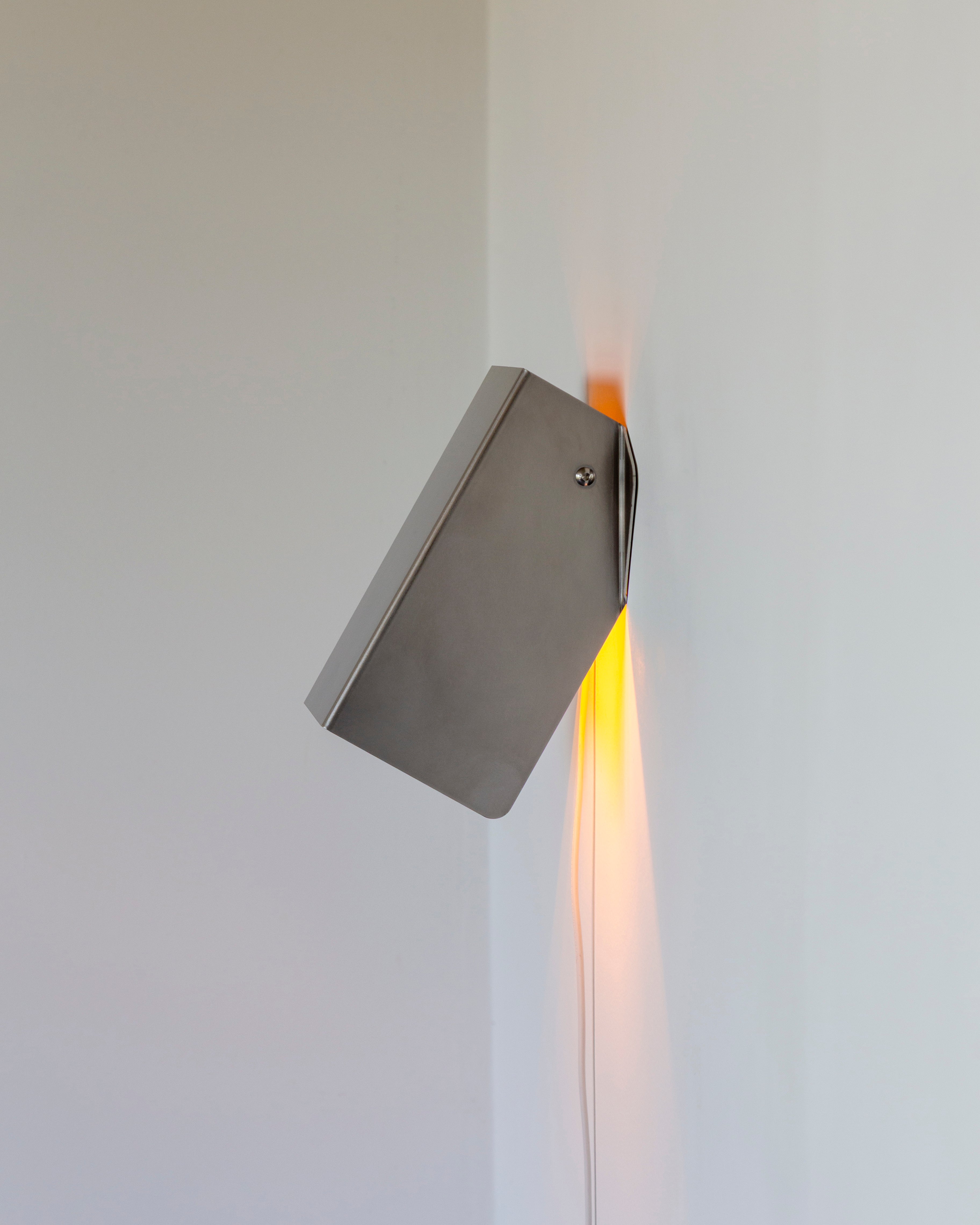 Versa - Arandela em aço inox