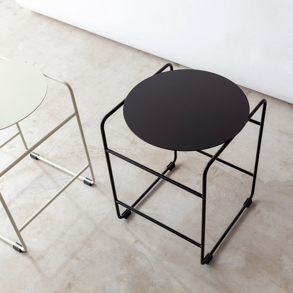 Mesa de apoio LOU - Aço Carbono / Preta