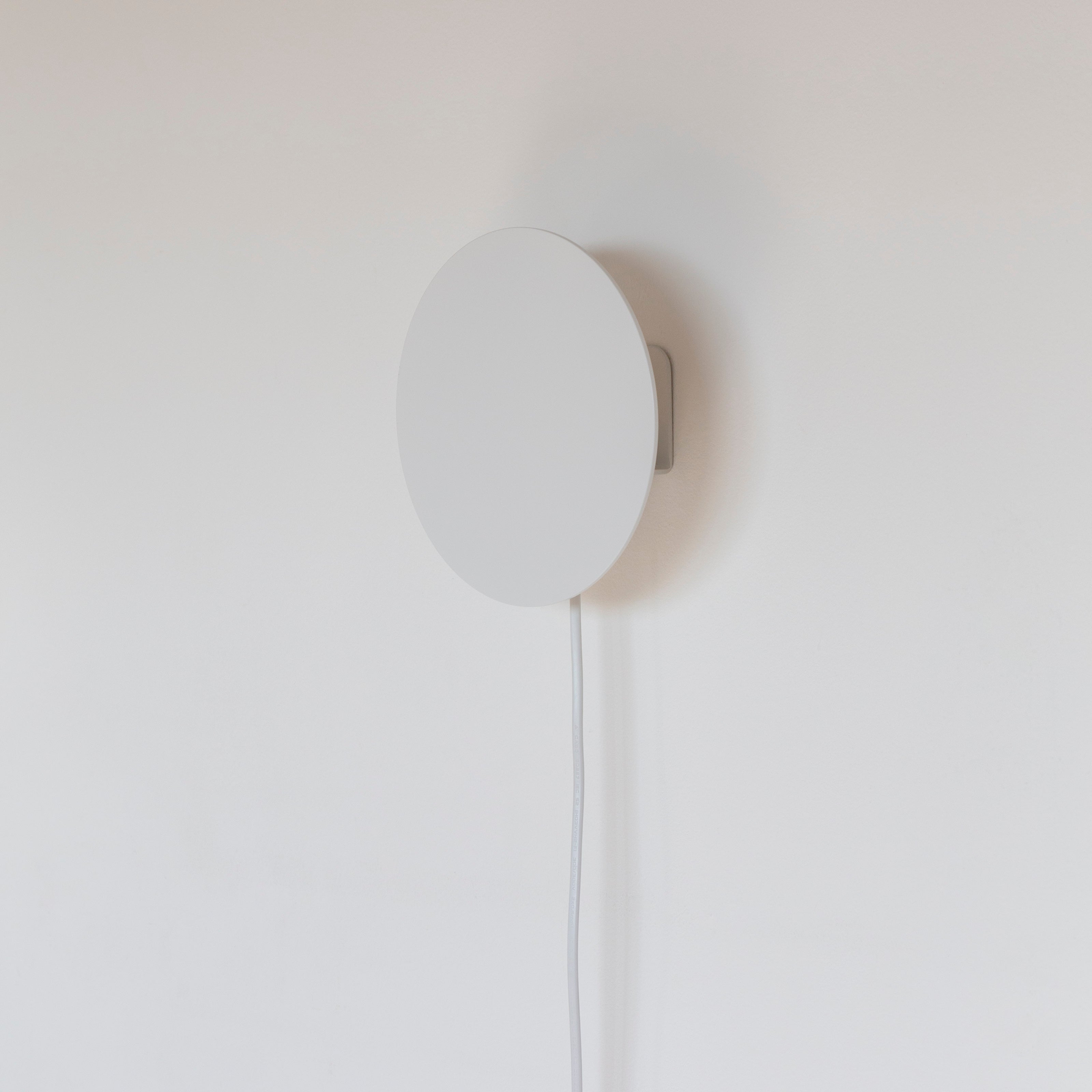 Arandela Orb - Branca