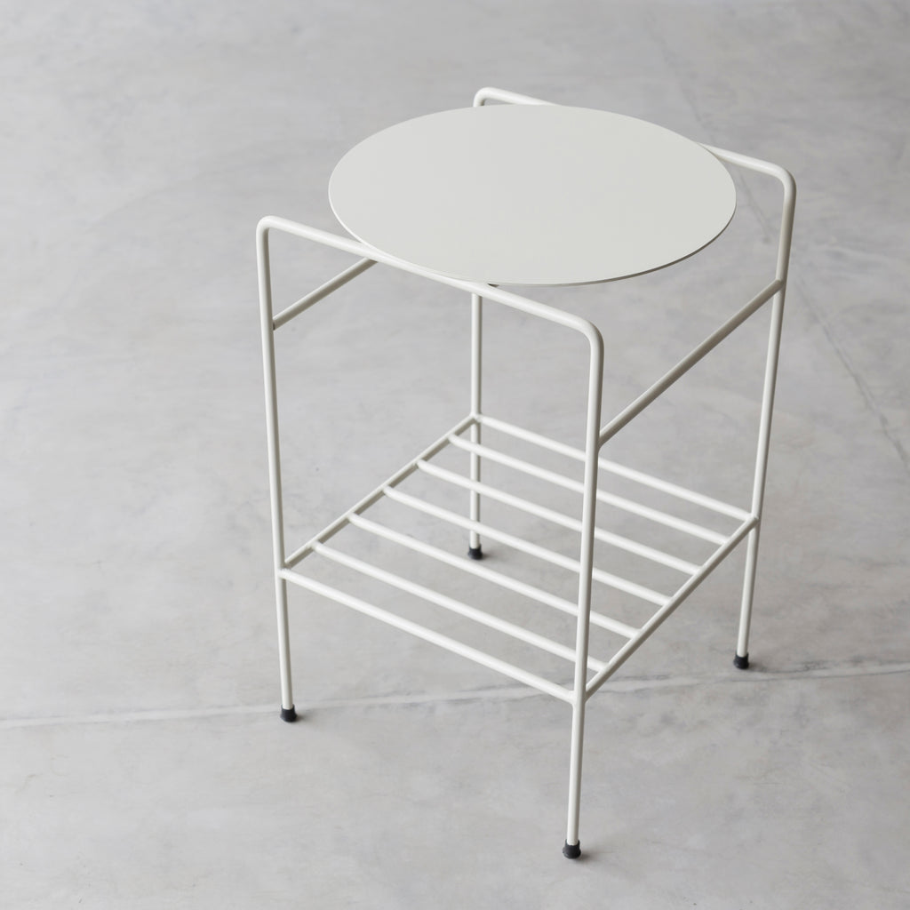 Mesa lateral OU - Off white
